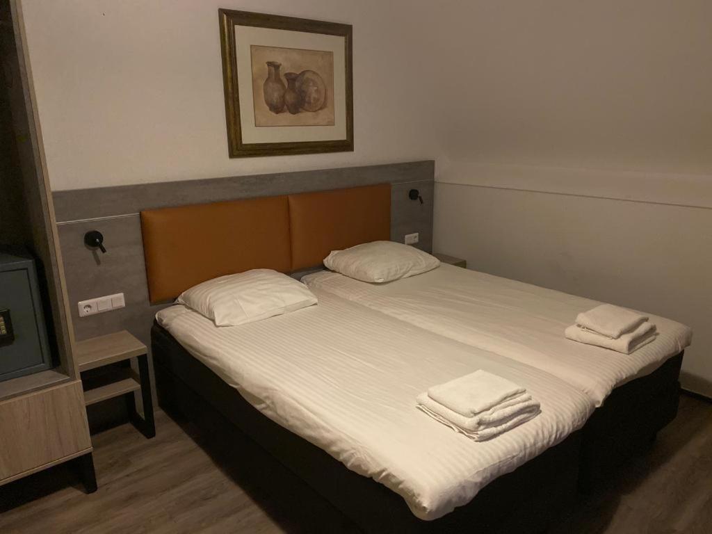 Hotel De Weyman ซองท์พอร์ท-นอร์ด ภายนอก รูปภาพ